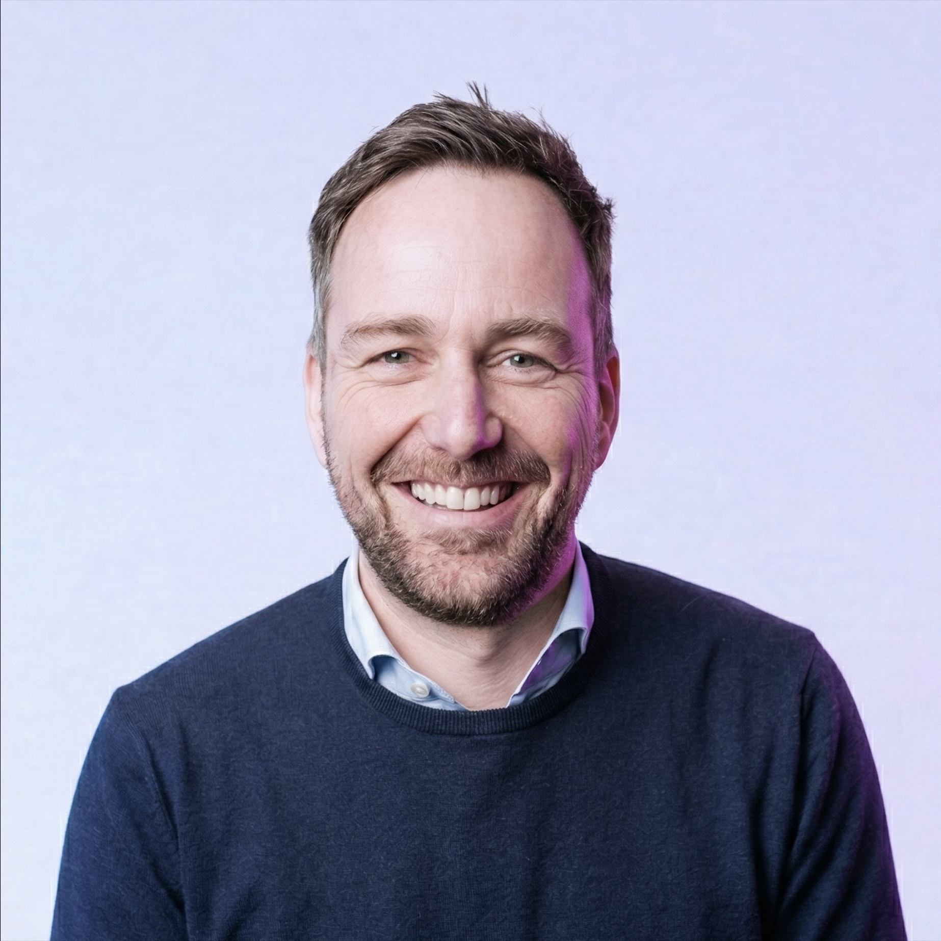 Joerg Hoelzing